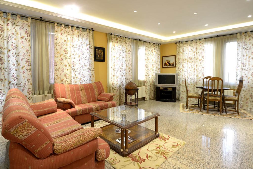 Hostal Goyo Garray 외부 사진
